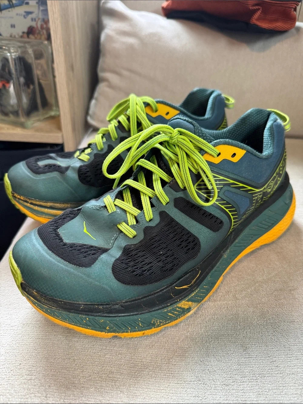 HOKA ONE ONE Stinson ATR5 in Mallard Green/Gold Fusion Size 10